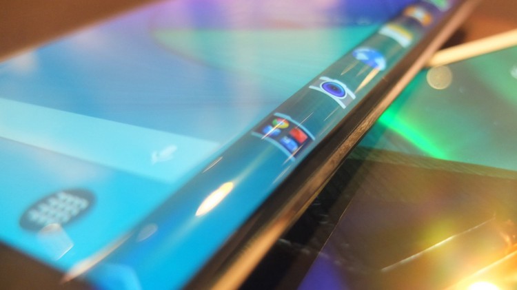 Why curved hem Galaxy Note Edge: version of the Samsung