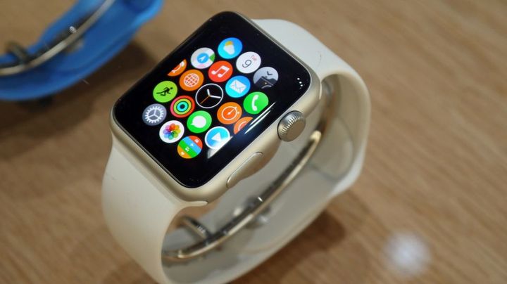 Ebay will be the first store in the sale of Apple Watch apps