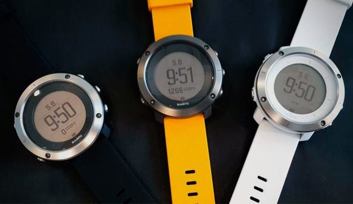 suunto traverse smartwatch