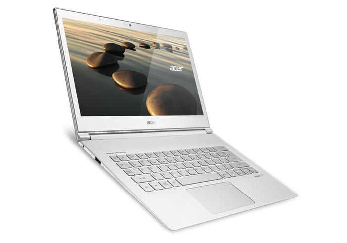 acer-aspire-s7-392-compact-windows-8-ultrabook-raqwe.com-02