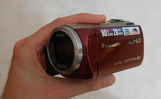 reviews-panasonic-hc-v520-raqwe.com-03