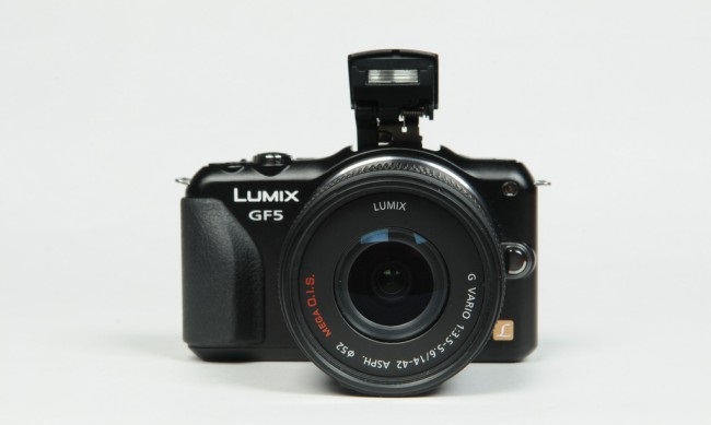 Review of Camera Panasonic Lumix GF5-raqwe.com-05