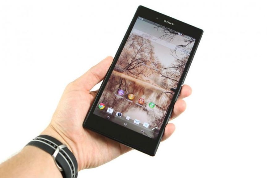 review-sony-xperia-ultra-largest-full-hd-smartphone-raqwe.com-10