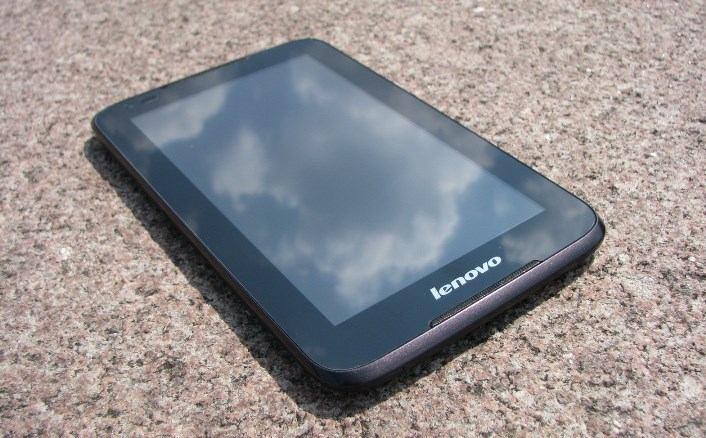 review-tablet-lenovo-ideatab-a1000-raqwe.com-03