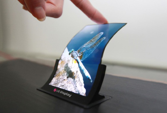 the-next-generation-iphone-could-get-oled-display-raqwe.com-01