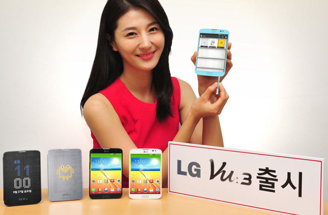 lg-officially-unveiled-fablet-vu-iii-snapdragon-800-13-megapixel-camera-5-2-inch-43-display-raqwe.com-01