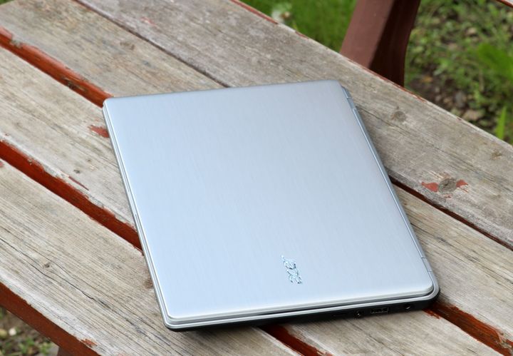 review-laptop-acer-aspire-v5-122p-raqwe.com-06