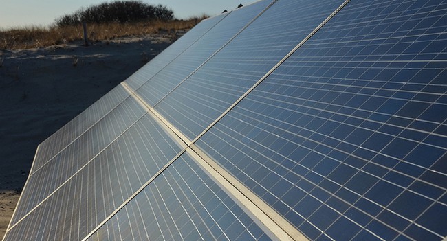 2013-time-solar-power-wind-raqwe.com-01