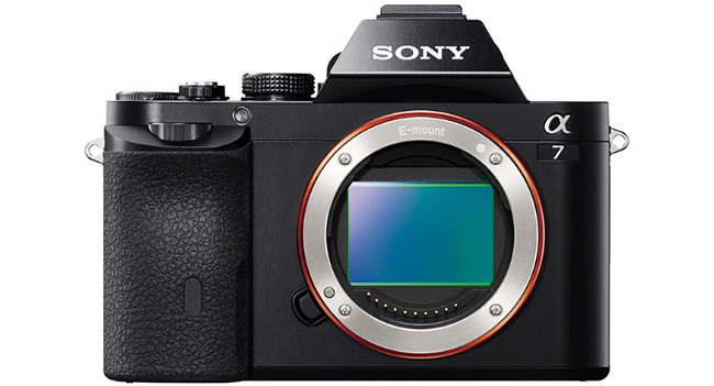 Sony officially unveiled the full-frame mirrorless camera α7R and α7, lenses and accessories