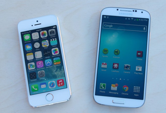 iPhone 5s vs. Samsung Galaxy S4: Battle of the flagships