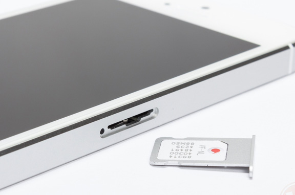 iPhone 6 will receive a magnetic slot for SIM-card