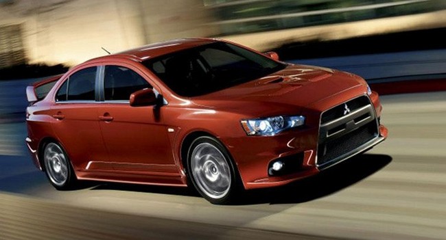 mitsubishi-cars-lancer-outlander-service-nokia-traffic-raqwe.com-01