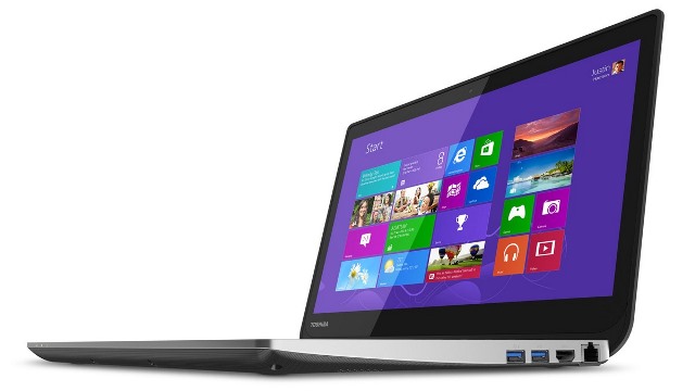 Notebook Toshiba Satellite E55D Review