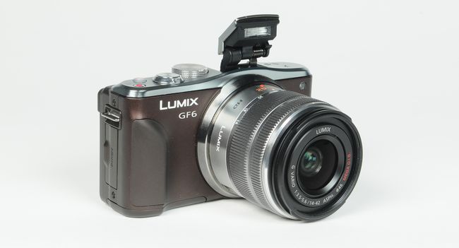 review-camera-panasonic-lumix-dmc-gf6-raqwe.com-01