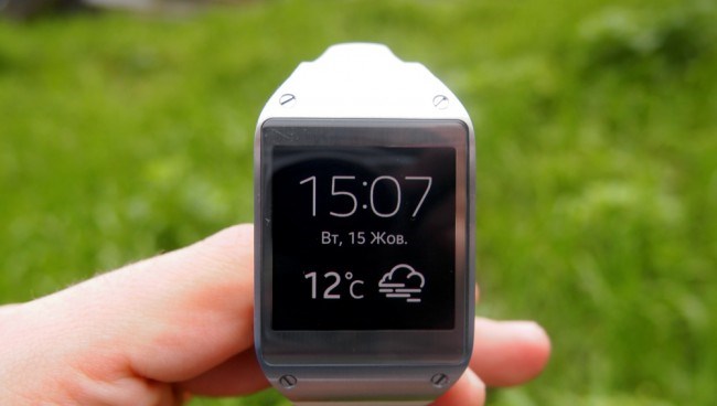 Review of Samsung Galaxy Gear: smart watch for growth