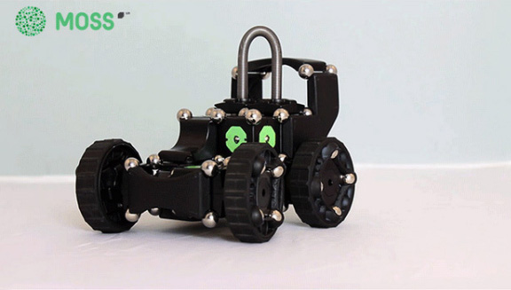 magnetic-designer-smart-robots-hit-kickstarter-raqwe.com-01