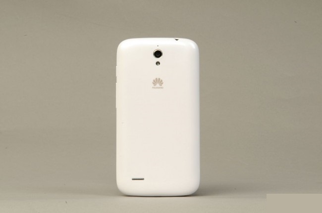 review-smartphone-huawei-ascend-g610-raqwe.com-03
