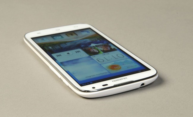 review-smartphone-huawei-ascend-g610-raqwe.com-16