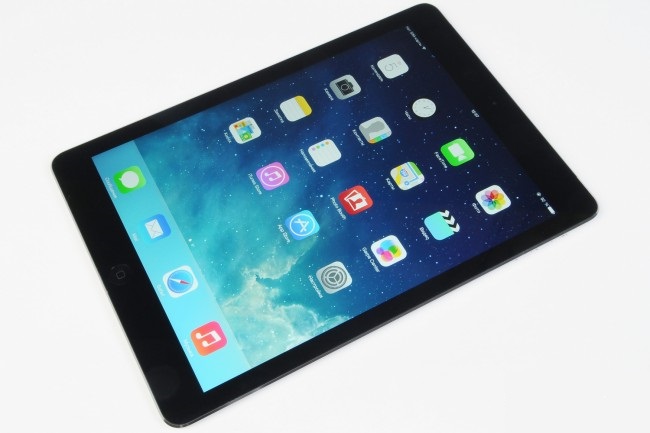 review-tablet-apple-ipad-air-raqwe.com-01