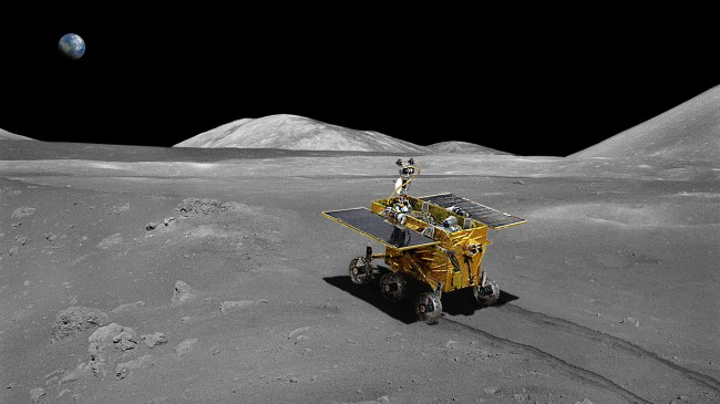 chinese-spacecraft-change-3-and-moonwalker-yuytu-made-successful-landing-moon-raqwe.com-01