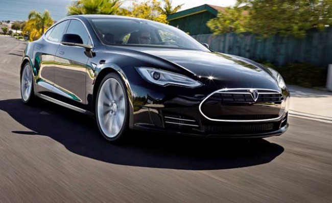 germany-confirmed-fault-tesla-motors-model-ignitions-raqwe.com-01