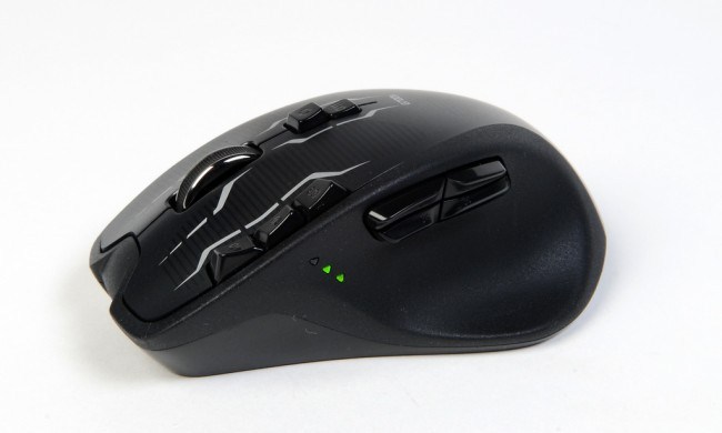 review-wireless-gaming-mouse-logitech-g700s-raqwe.com-05
