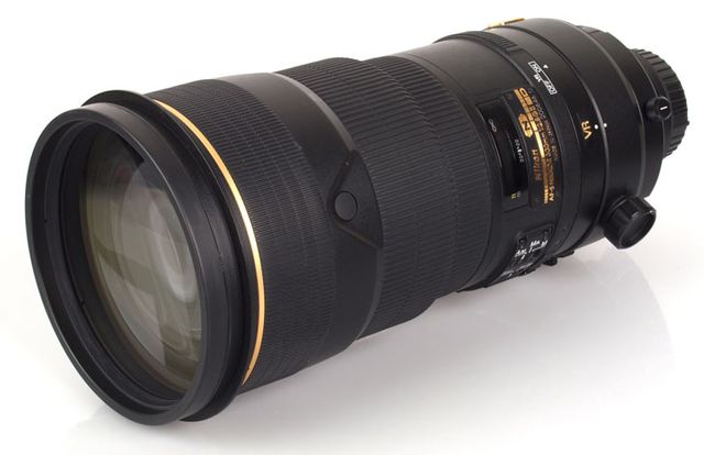 review-nikon-d4-reportage-camera-trouble-free-working-tool-raqwe.com-31