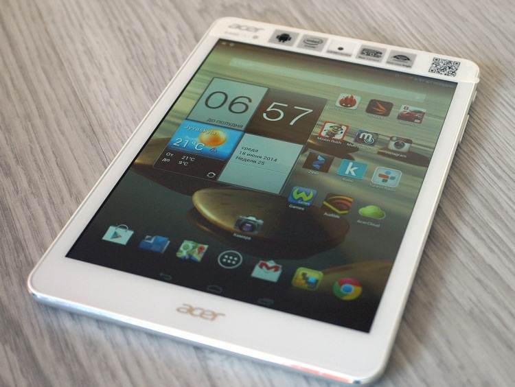 Review Acer Iconia A1-830 “mini” with Intel