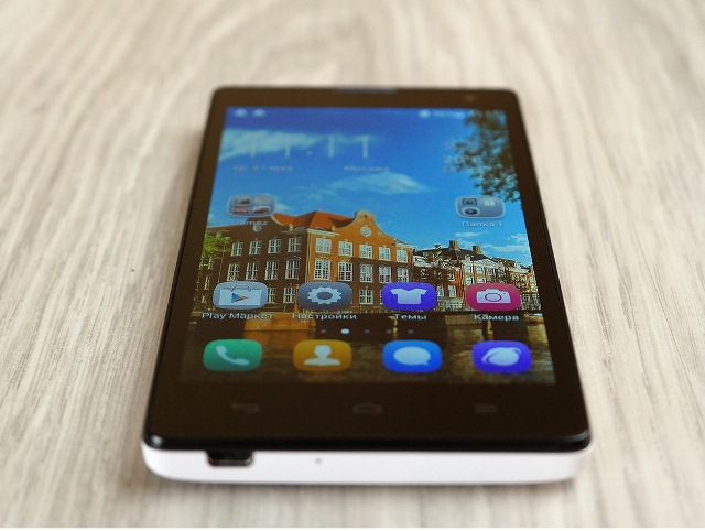 review-of-smartphone-huawei-honor-3c-h30-u10-budgetary-matter-raqwe.com-09