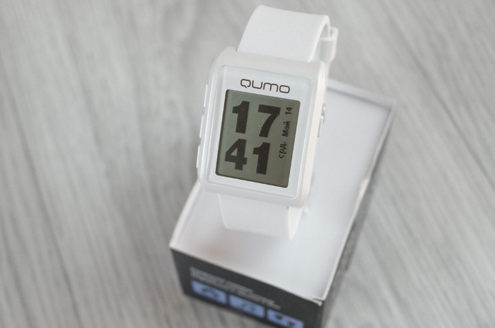 review-qumo-smartwatch-one-smart-watches-modest-price-raqwe.com-01