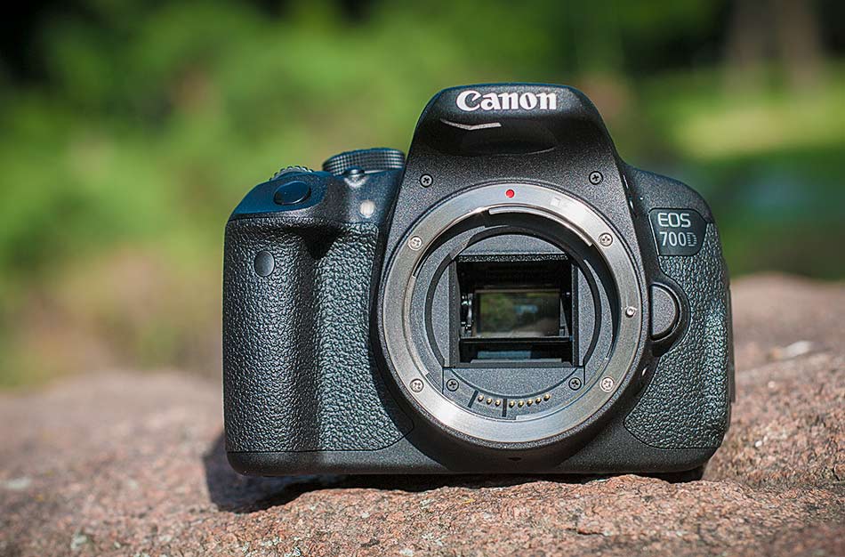 review-slr-camera-canon-eos-700d-raqwe.com-10