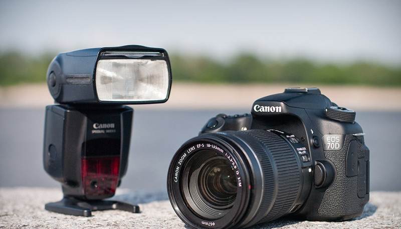 Review SLR camera Canon EOS 70D