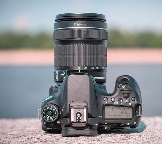 Review SLR camera Canon EOS 70D