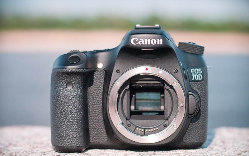 Review SLR camera Canon EOS 70D