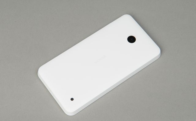 review-smartphone-nokia-lumia-630-raqwe.com-02