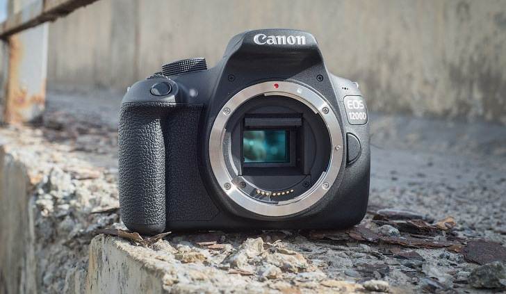 Canon EOS 1200D