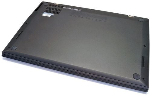  Lenovo ThinkPad X1 Carbon