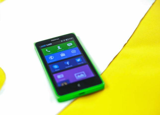 Nokia X