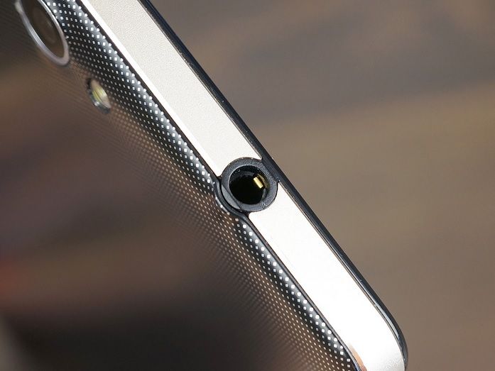 Review Explay Neo