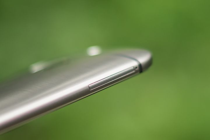 Review of the HTC One M8