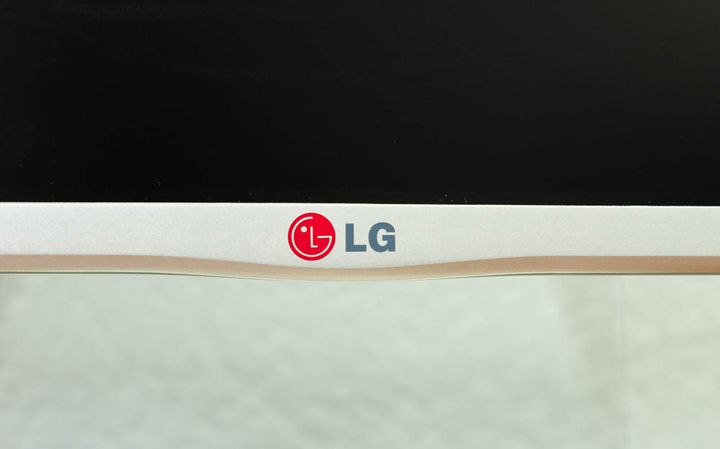 Review of the Monitor LG 24MP76 