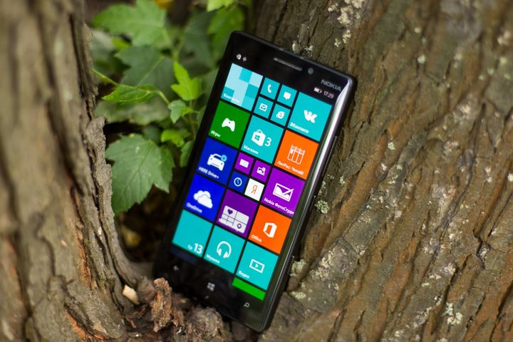 Review of smartphone Nokia Lumia 930