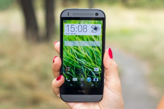 Review of the smartphone HTC One mini 2