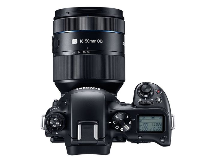 Announcement of Samsung NX1