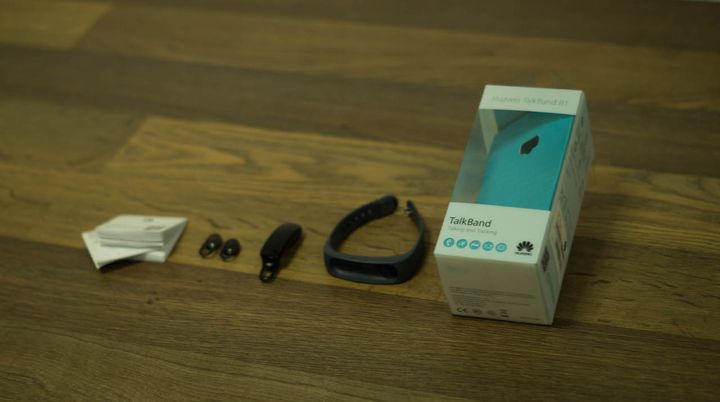 Huawei TalkBand B1 review bracelet headset