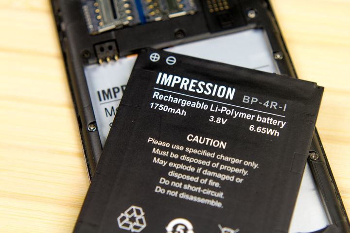 Impression ImSMART S471 review: "smart credit card!"