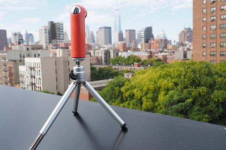 Inhaler-periscope tube or just a camera from HTC Re