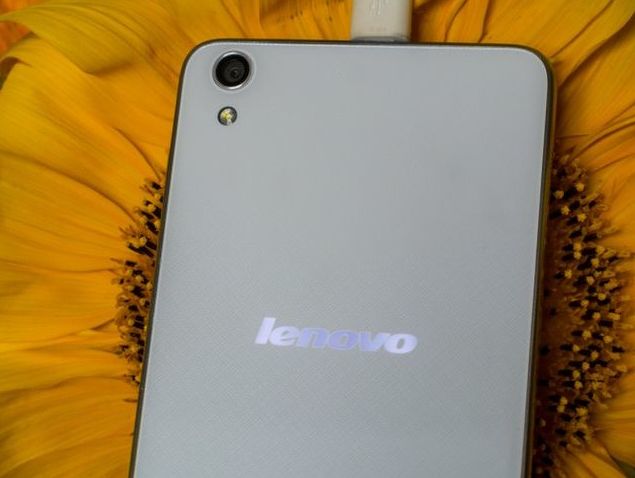 Lenovo S850 - selfie-smartphone