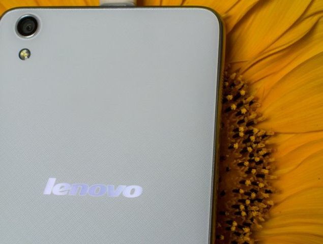 Lenovo S850 - selfie-smartphone