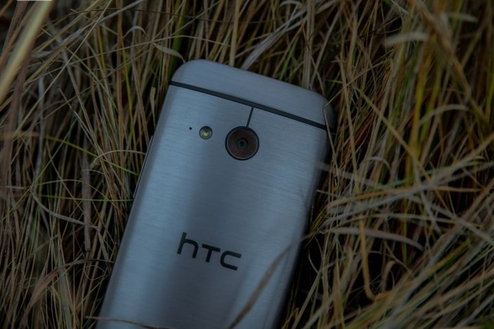 Review of the HTC One mini 2